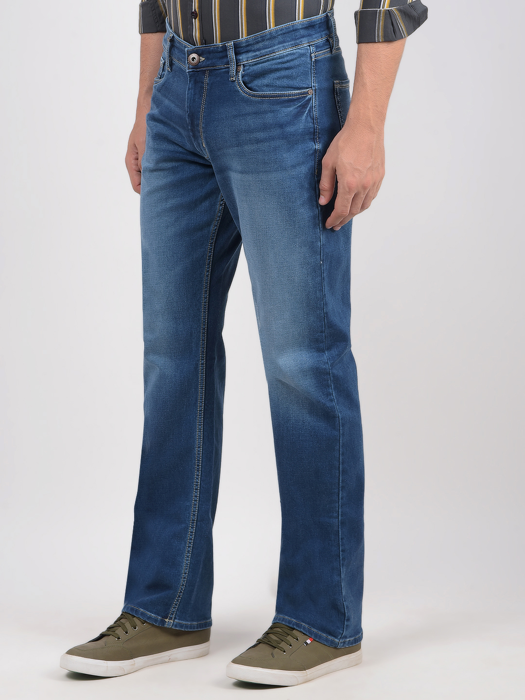 Numero Uno Men Solid Blue Jeans